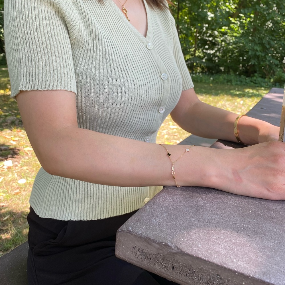 Crop T 🇰🇷korea(sold)